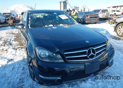 2014 Mercedes-Benz C 300 Sport 4Matic from USA, damaged, VIN WDDGF8AB7EA942694